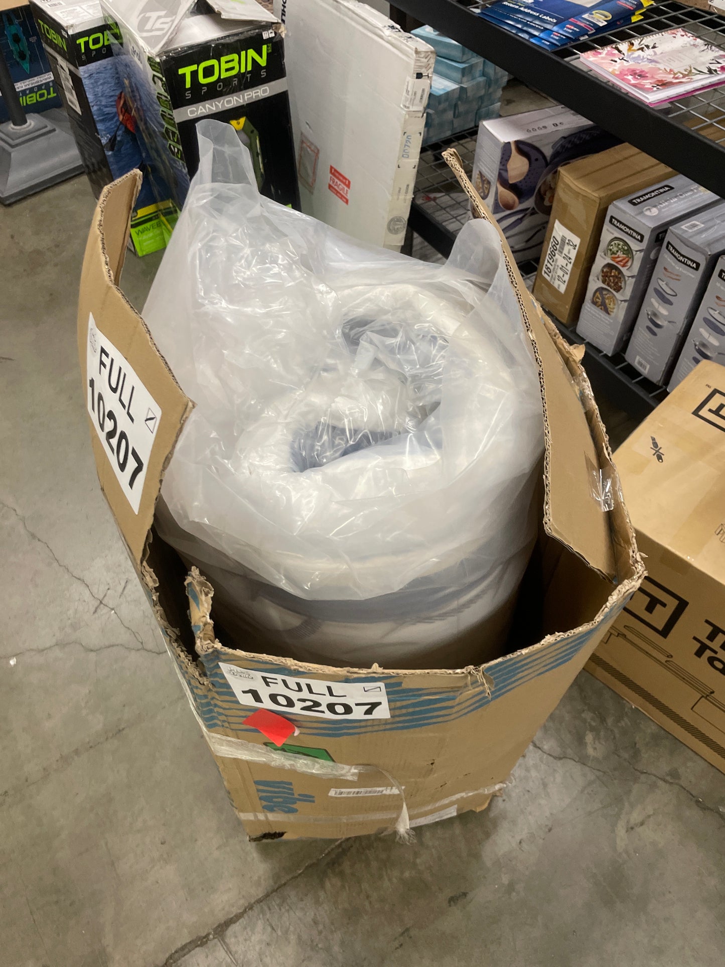 NEW - Vibe 12 Inch FULL Quilted Hybrid Mattress, Innerspring and Pillow Top Gel Memory Foam Mattress, Fiberglass Free, CertiPUR-US Certified - Retail $243