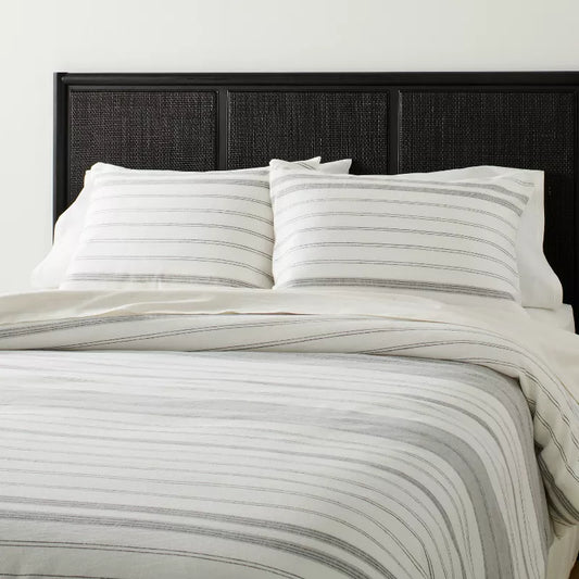 Alternating Pinstripe Comforter & Sham Set Gray/Cream - Full/Queen
