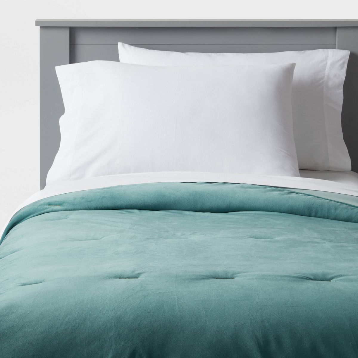 Twin Velvet Kids' Quilt Twilight Green - Pillowfort™: OEKO-TEX Certified, Polyester, Twin Bedding for Teens & Kids