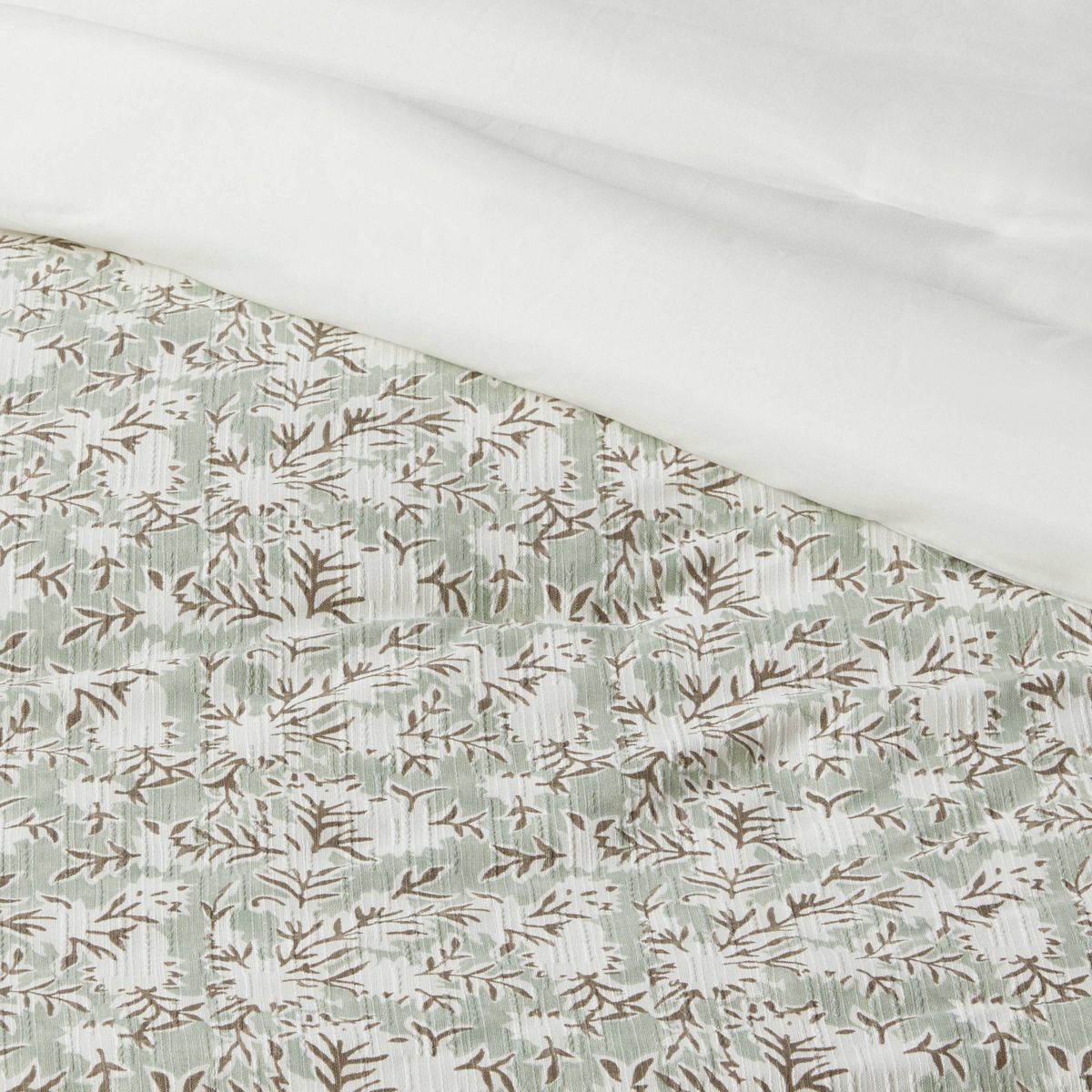 8pc Queen Printed Floral with Border 8pc Comforter Set Green - Threshold™: Cotton Blend, Percale Weave, OEKO-TEX Certified