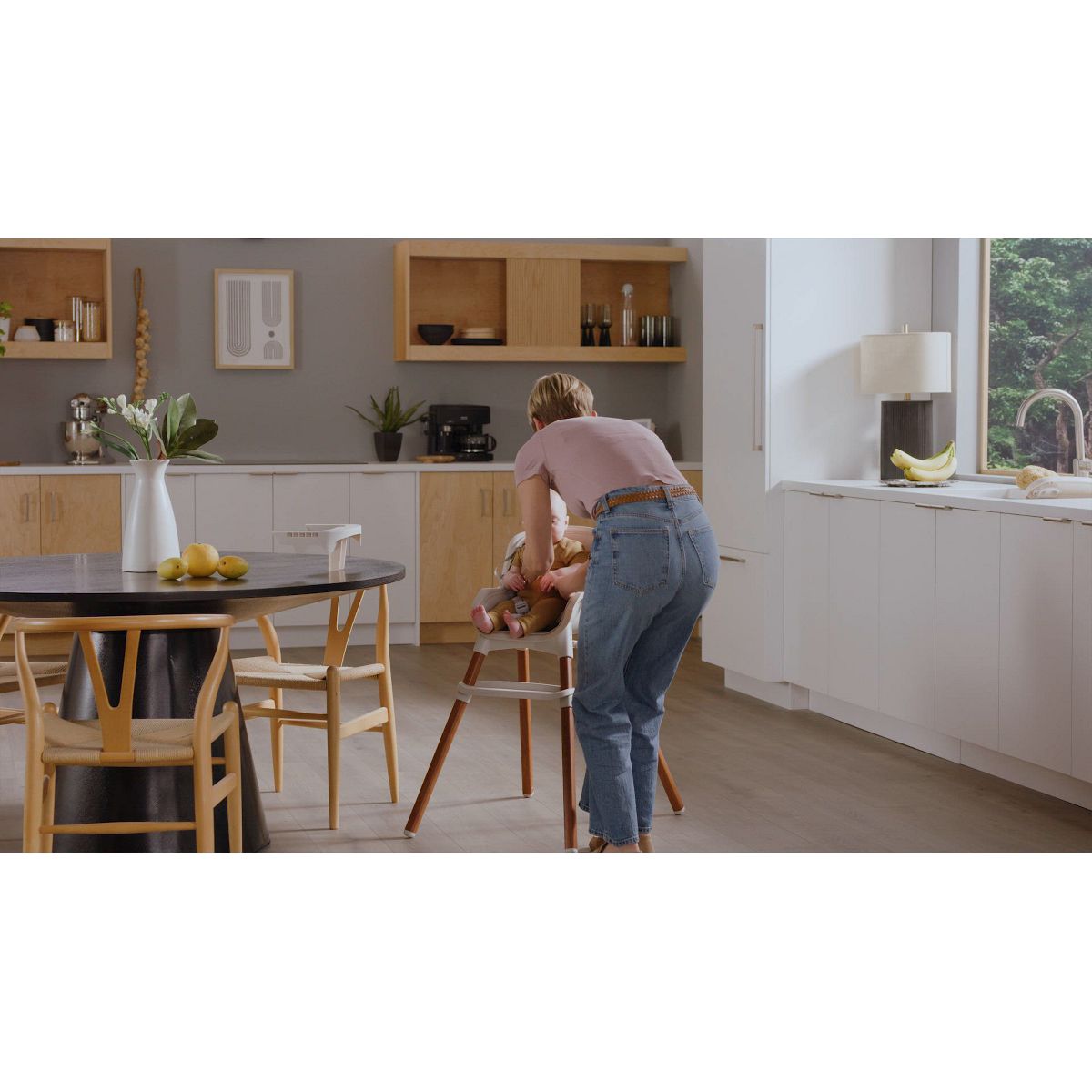 Chicco Zest LE 4-in-1 Folding High Chair - Chai