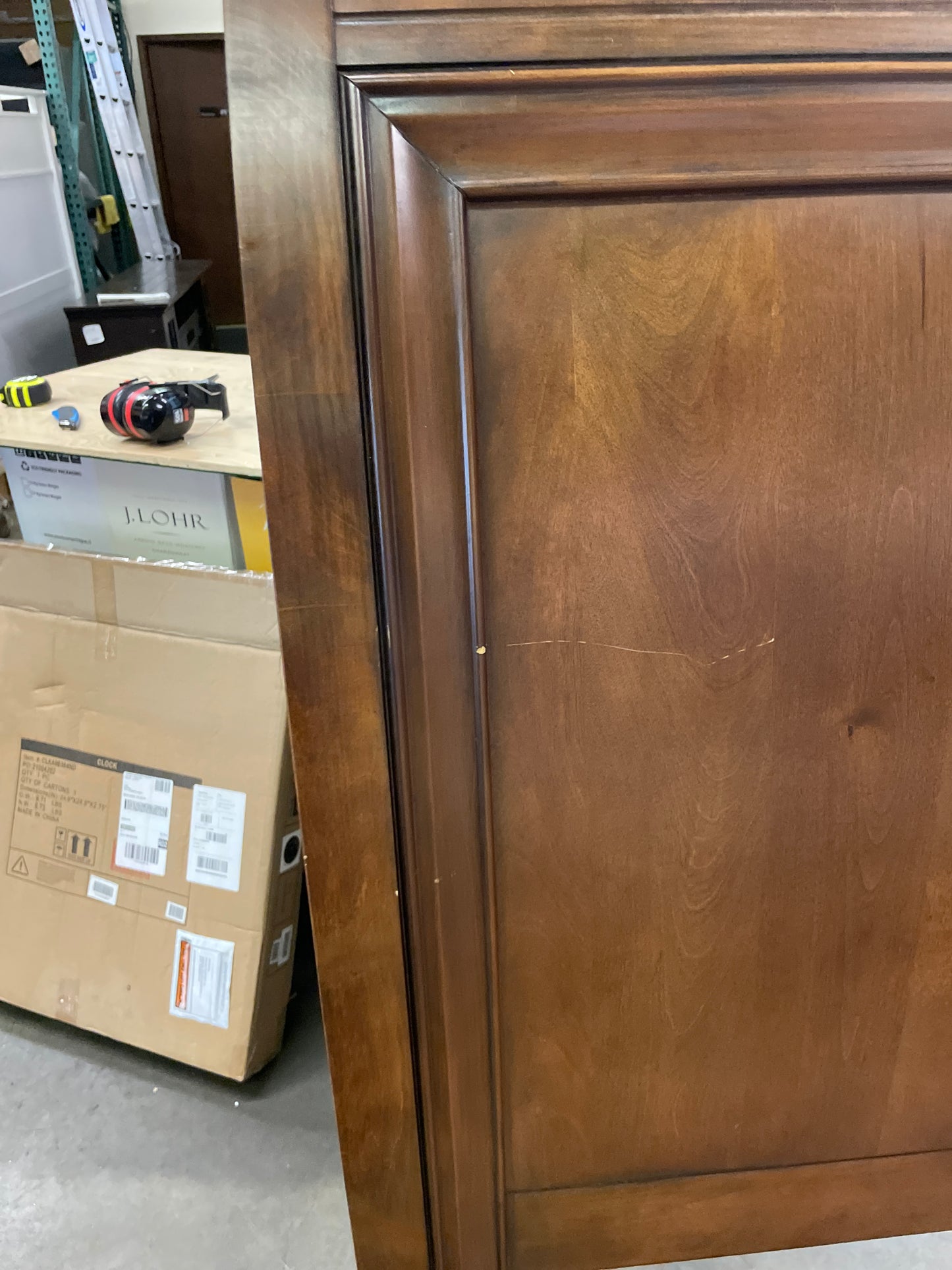 Costco - Universal Furniture Broadmoore Charlotte Queen Bed - Retail $599