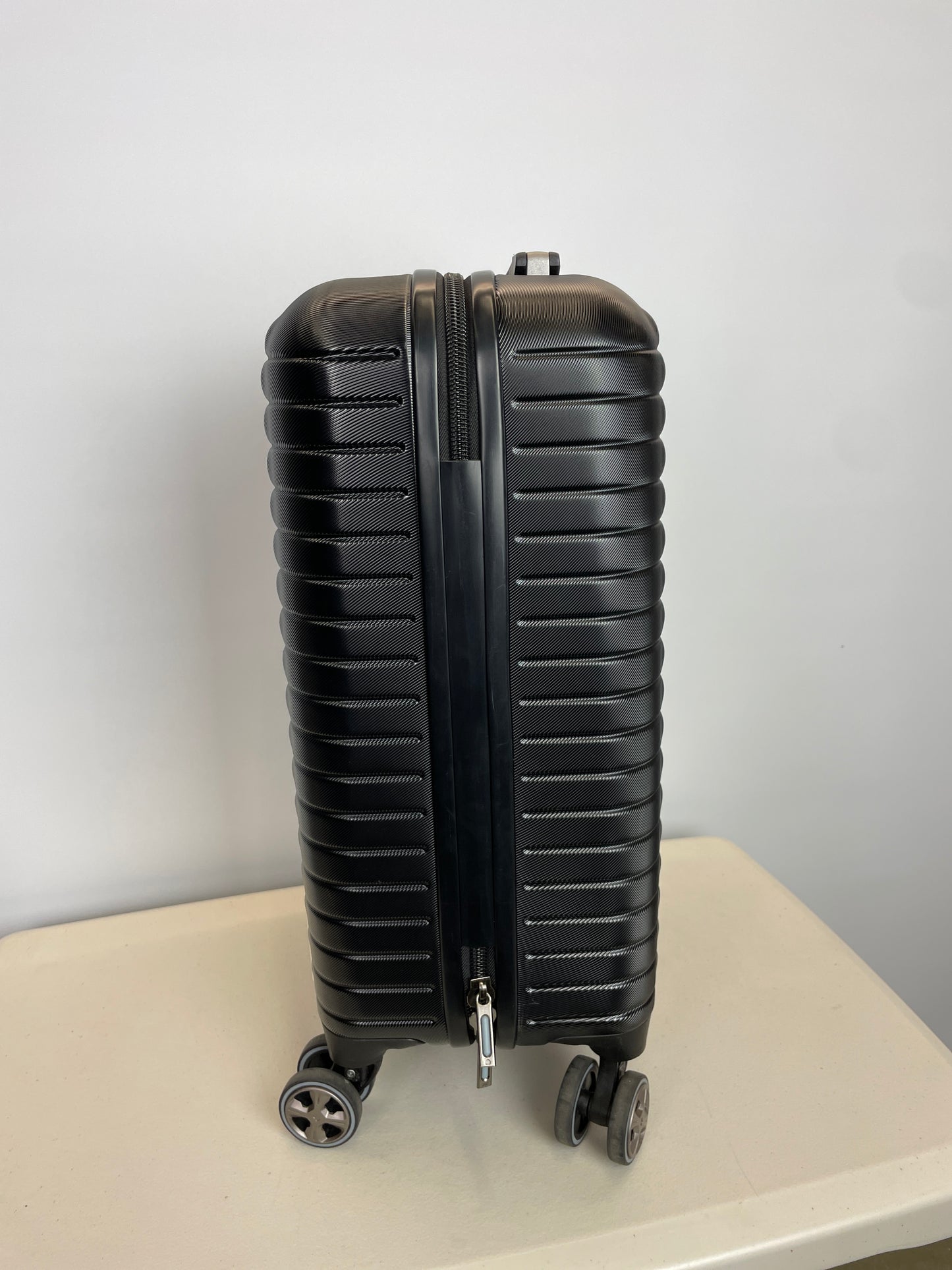 Costco - Delsey Black Hardside Carry-On Spinner - Retail $69