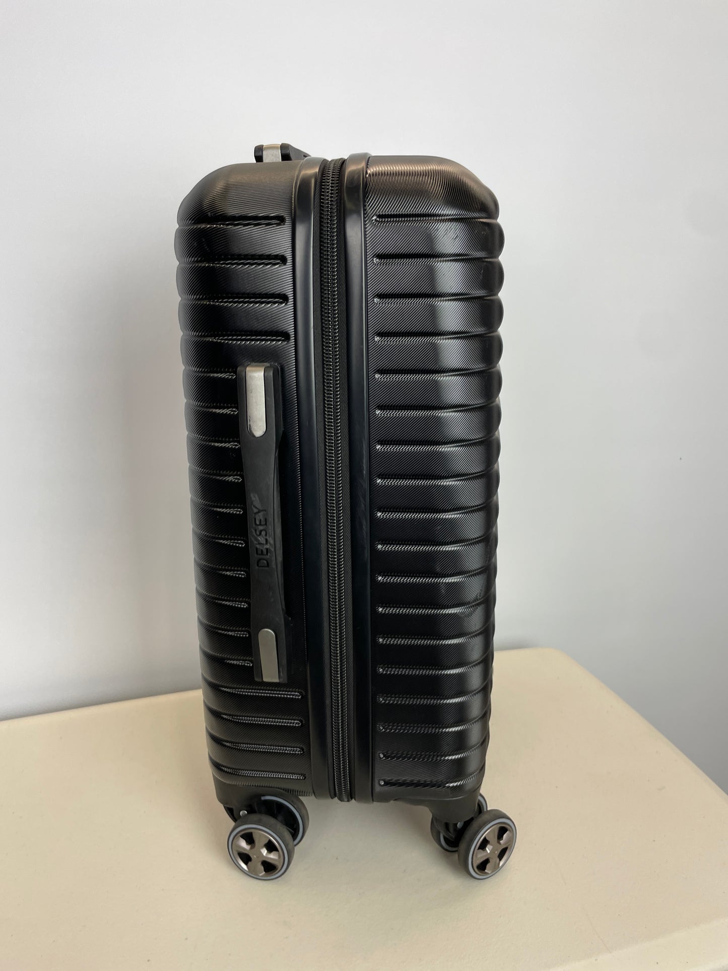 Costco - Delsey Black Hardside Carry-On Spinner - Retail $69