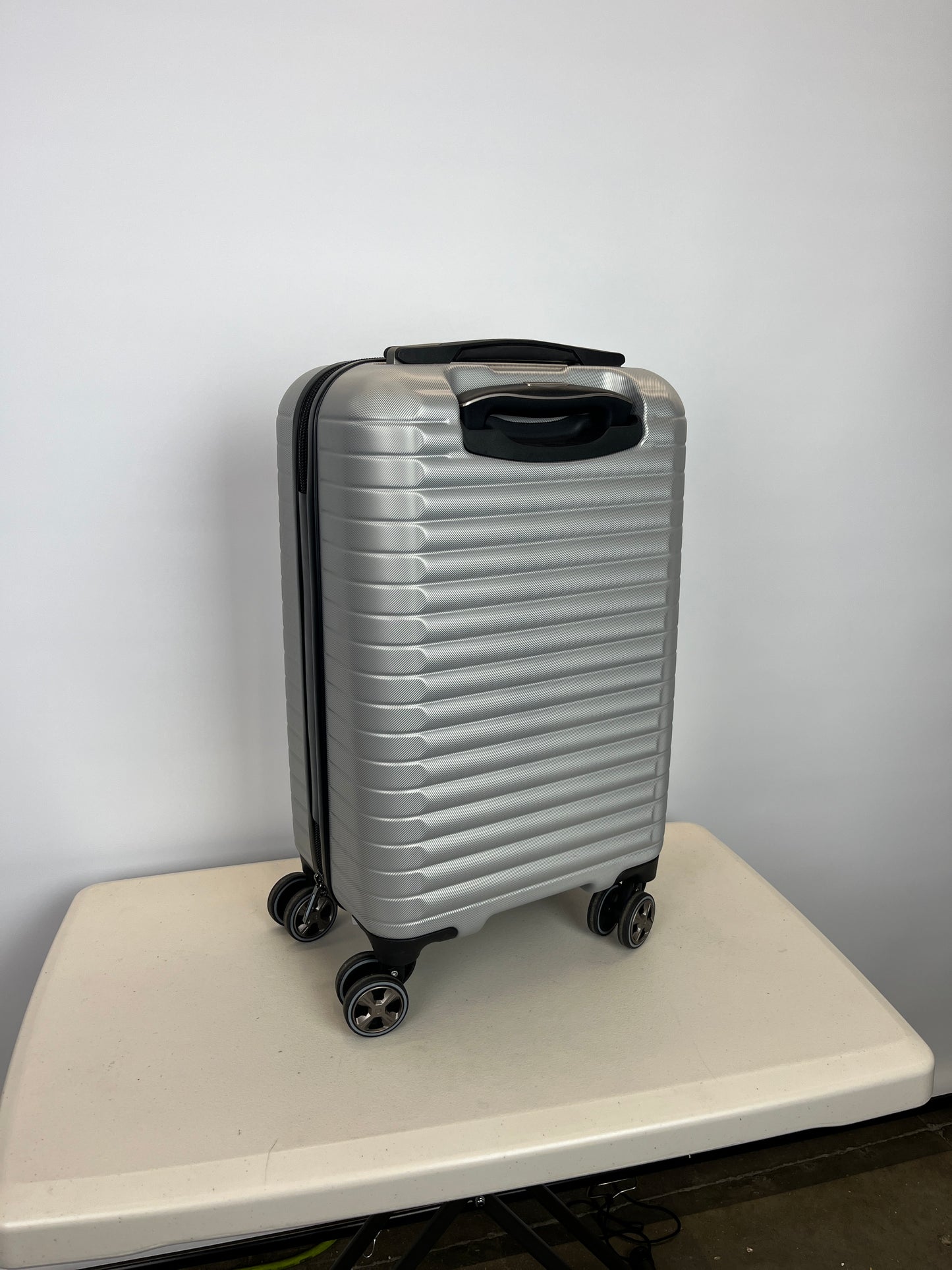 Costco - Delsey Silver Hardside Carry-On Spinner