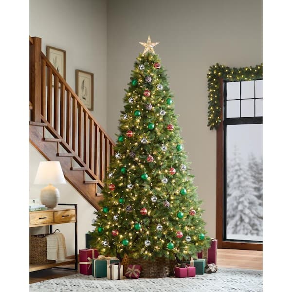 Home Accents Holiday 9 ft. Forest Pine LED Pre-Lit Artificial Christmas Tree T17