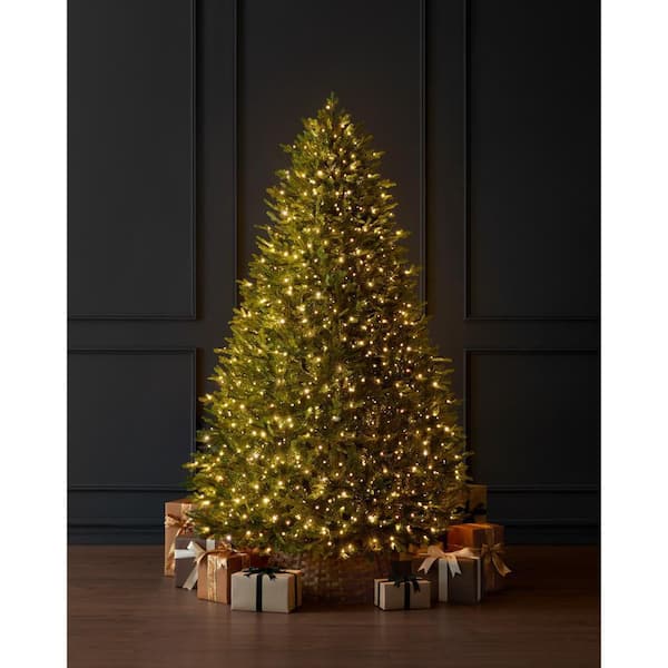 Home Decorators Collection 7.5 ft. Eastcastle Twinkling Balsam Fir LED Pre-Lit Artificial Christmas Tree T34