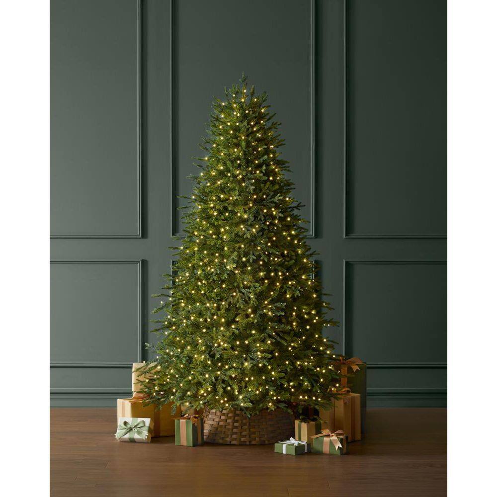 7.5 ft. Breckenridge Twinkling Adaptive Lighting Downswept Fraser Fir LED Pre-Lit Christmas Tree T29