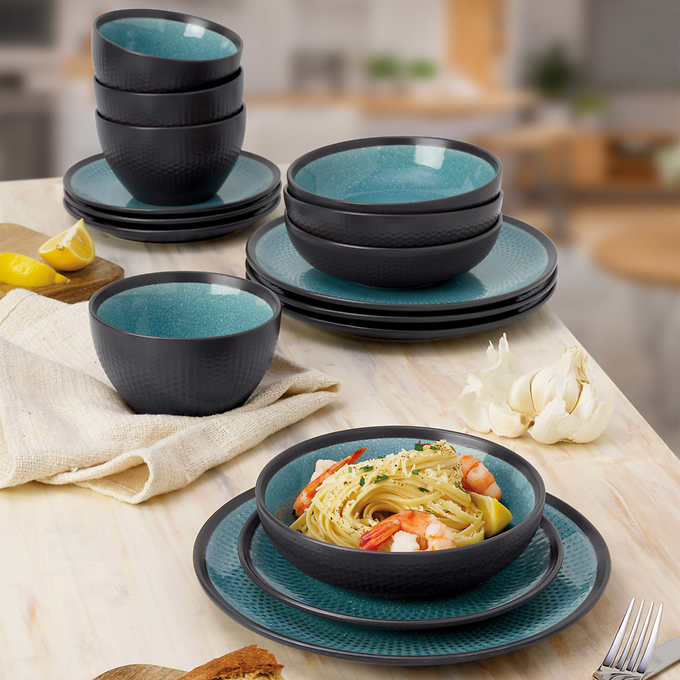 Mikasa Maddox 16-piece Stoneware Dinnerware Set - Retail $52