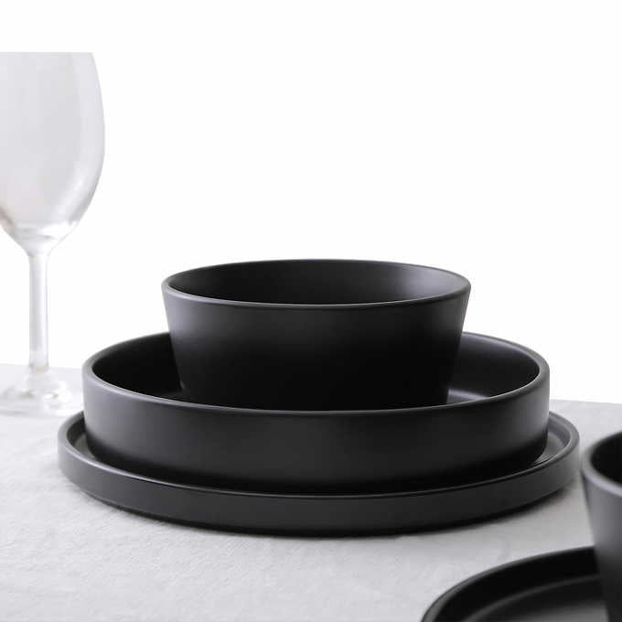 NEW - Stone + Lain Celina 12-piece Dinnerware Set - Retail $58