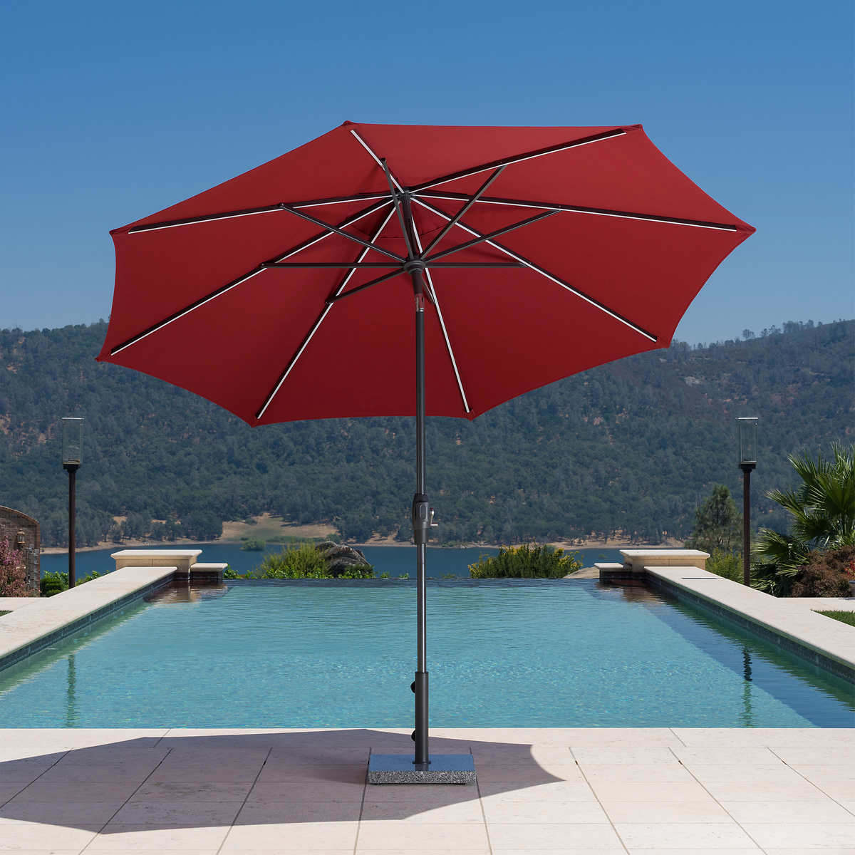 Sunvilla 10' Round Solar LED Market Umbrella - Retail $174