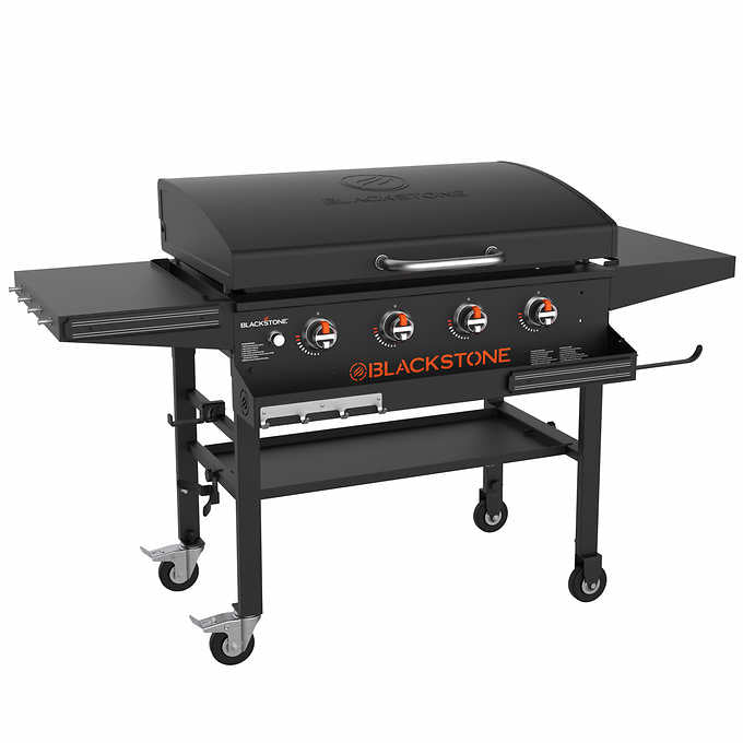 Blackstone 36in. Griddle with Hood & Front Shelf