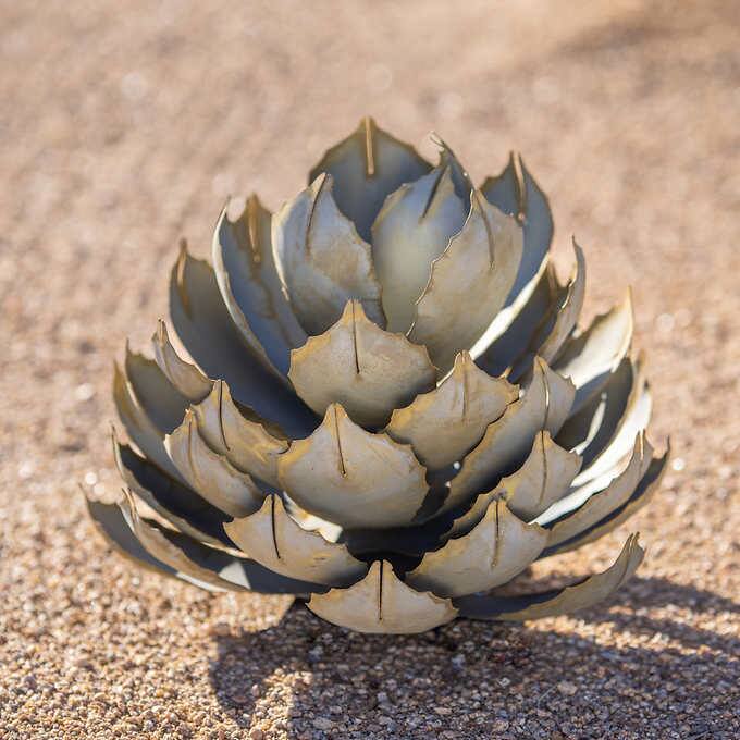 NEW - Artichoke Agave Sculpture by Desert Steel- Retail $199