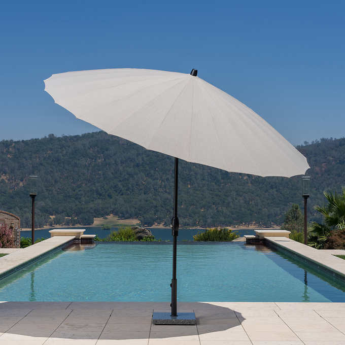 NEW - SunVilla 10’ Round Modern Fiberglass Market Umbrella - Retail $159