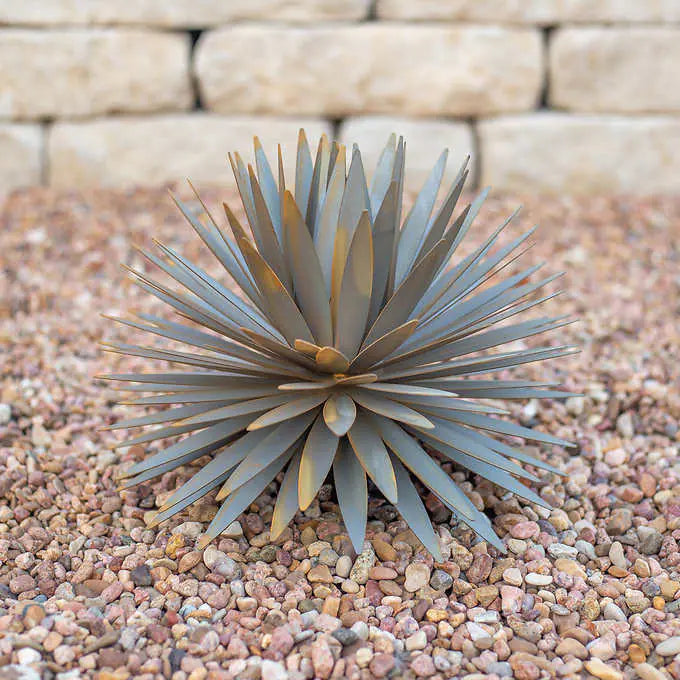 NEW - Yucca Sculpture by Desert Steel - Retail $119