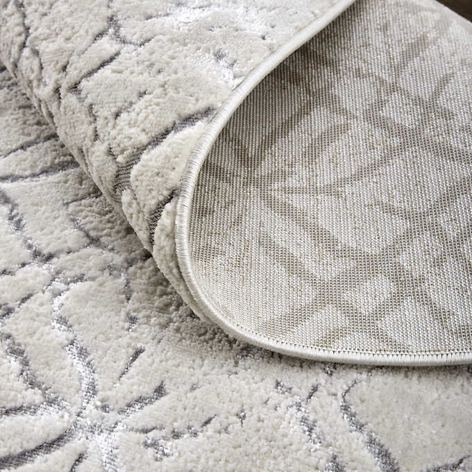 NEW - Costco - Feizy Jewel Area Rug 6'7" x 9'6, Beige Silver - Retail $179