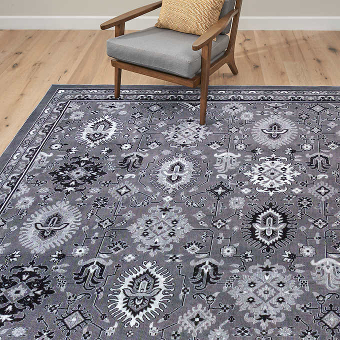 NEW - Costco - Carmen Rug Collection, Boleyn 5' 3" x 7' - Retail $139