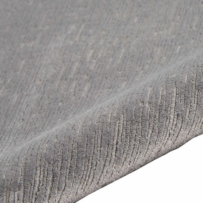 Like NEW - Costco - Calvin Klein Area Rug, Jackson Gray 6'6" x 9' 6" - Retail $169