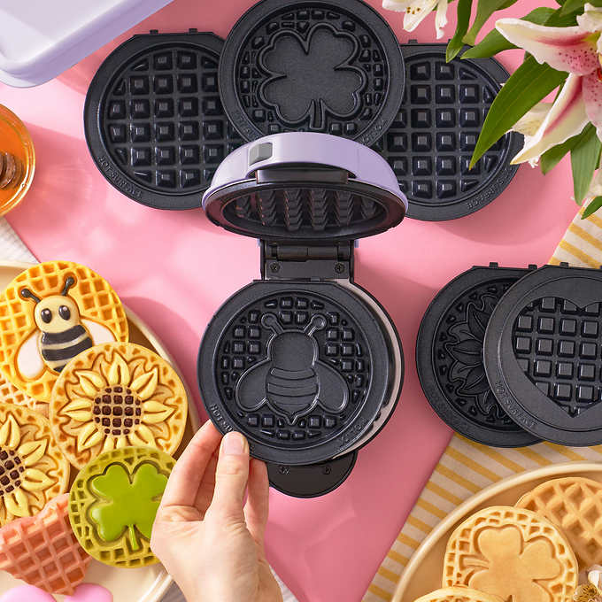 NEW - Dash Multi-Plate Mini Waffle Maker with Removable Plates - Retail $29