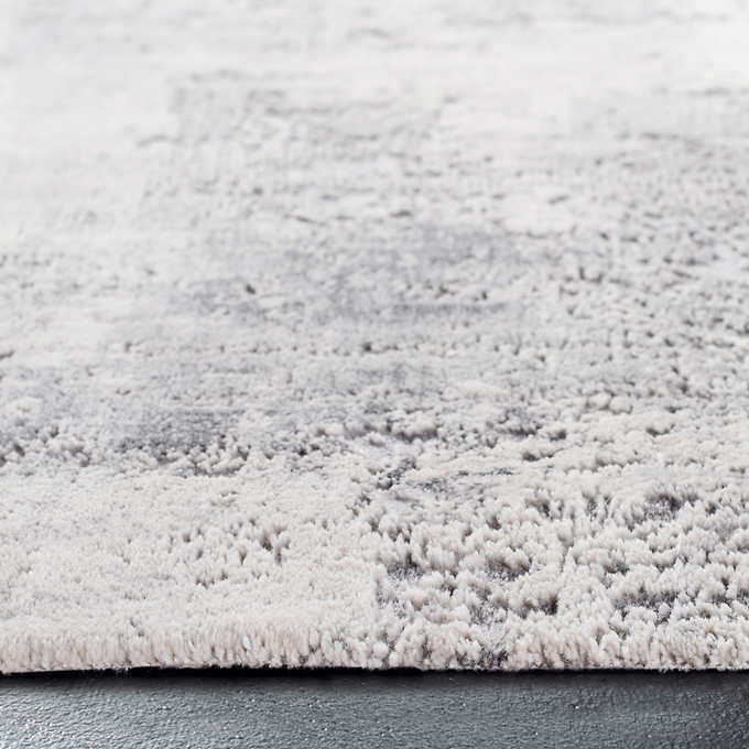 Like NEW - Costco - Reflection Area Rug 7' 10" x 10' - Retail $205