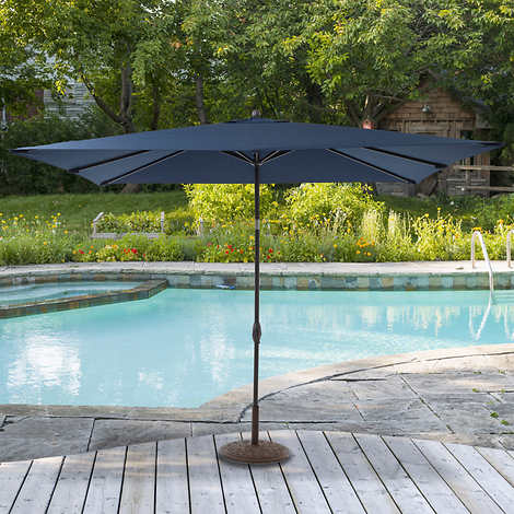 Like NEW - Costco - 7'x10' Rectangle Market Umbrella - Retail $164