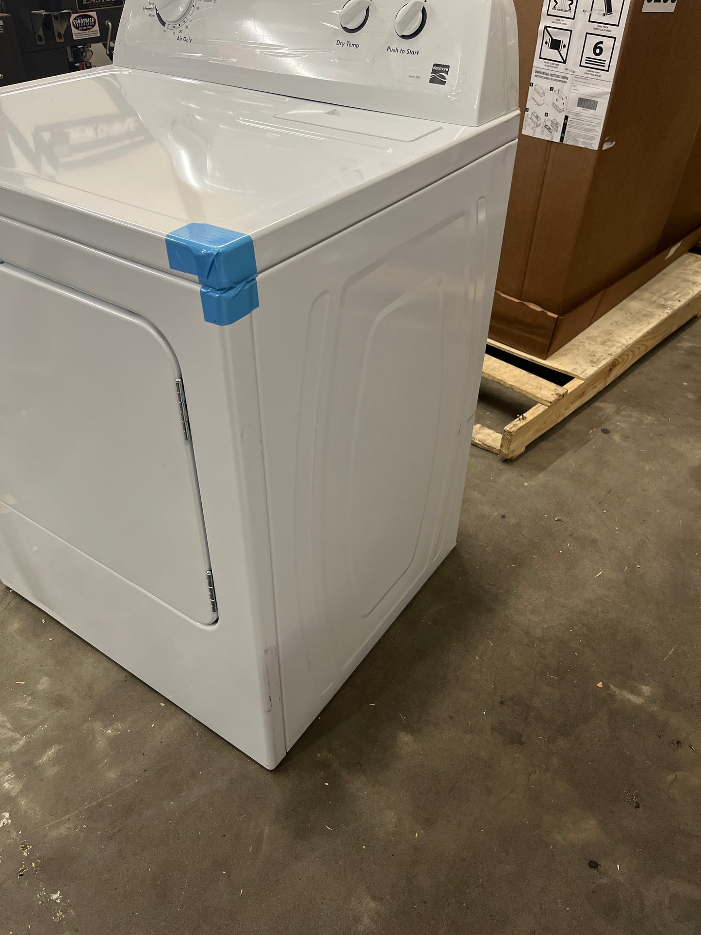 Like NEW - Kenmore 29" Front Load Electric Dryer with Wrinkle Guard and 7.0 Cubic Ft. Total Capacity - Retail $599