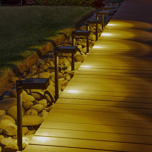 Tommy Bahama 40 Lumen Solar LED Down Light With Adjustable Head