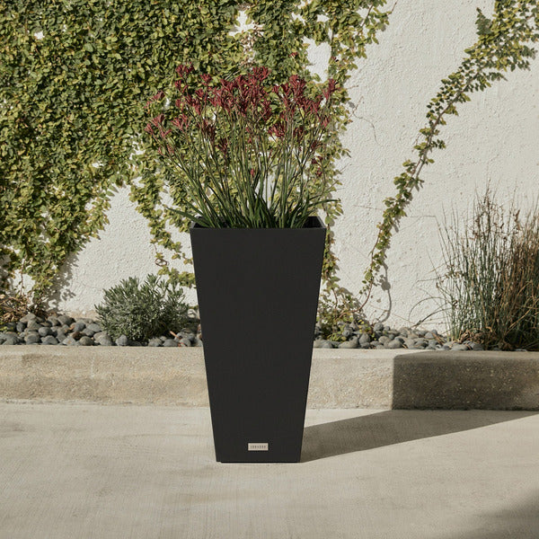 Veradek 24" Midland Planter