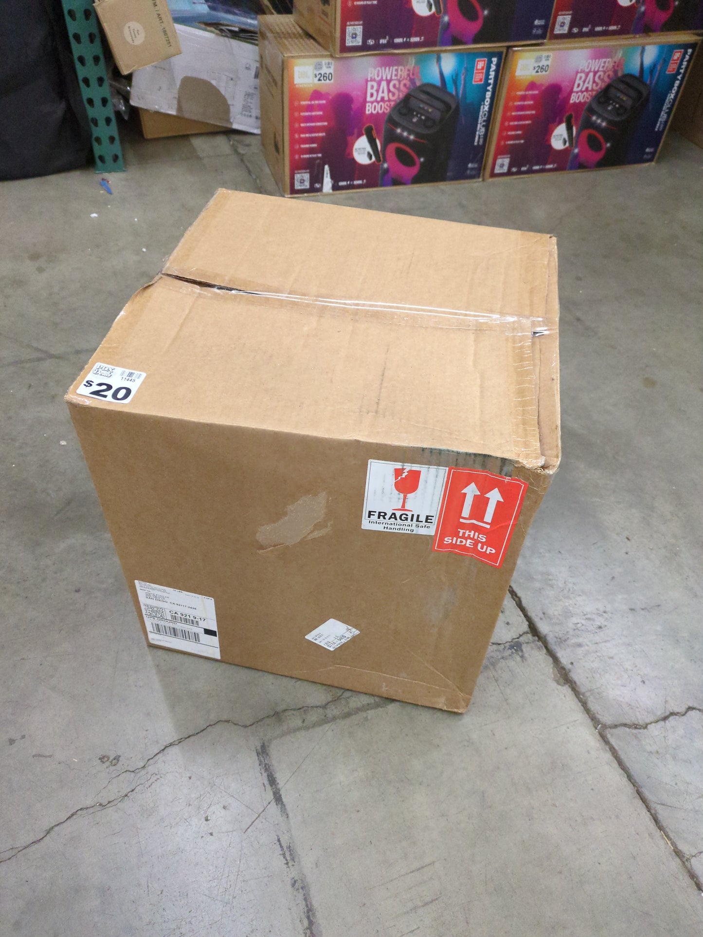 Theo Resin Planters by Trendspot, 2-pack - Retail $43