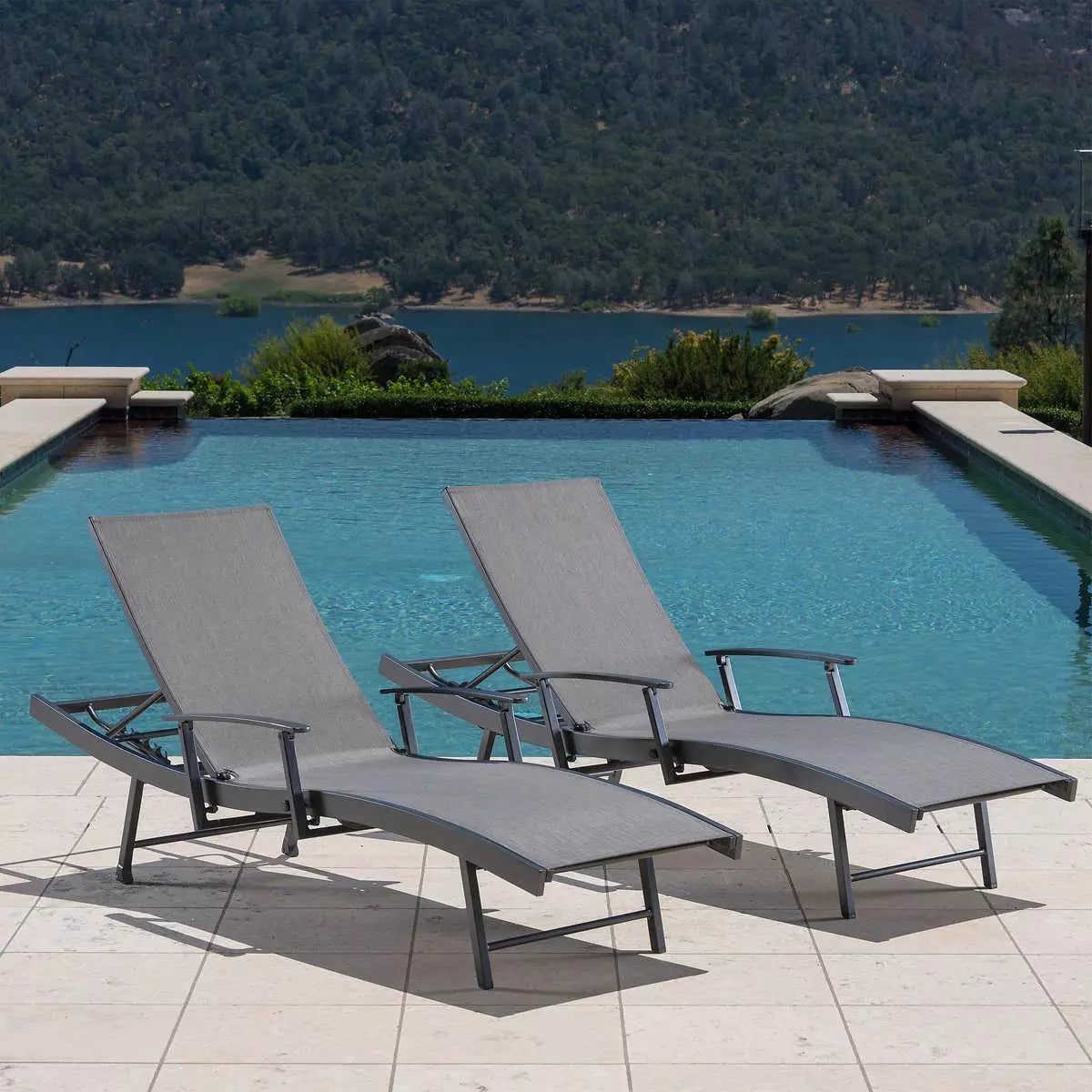 SunVilla Commercial Sling Wave Chaise Lounge, 2 Pack - Retail $468
