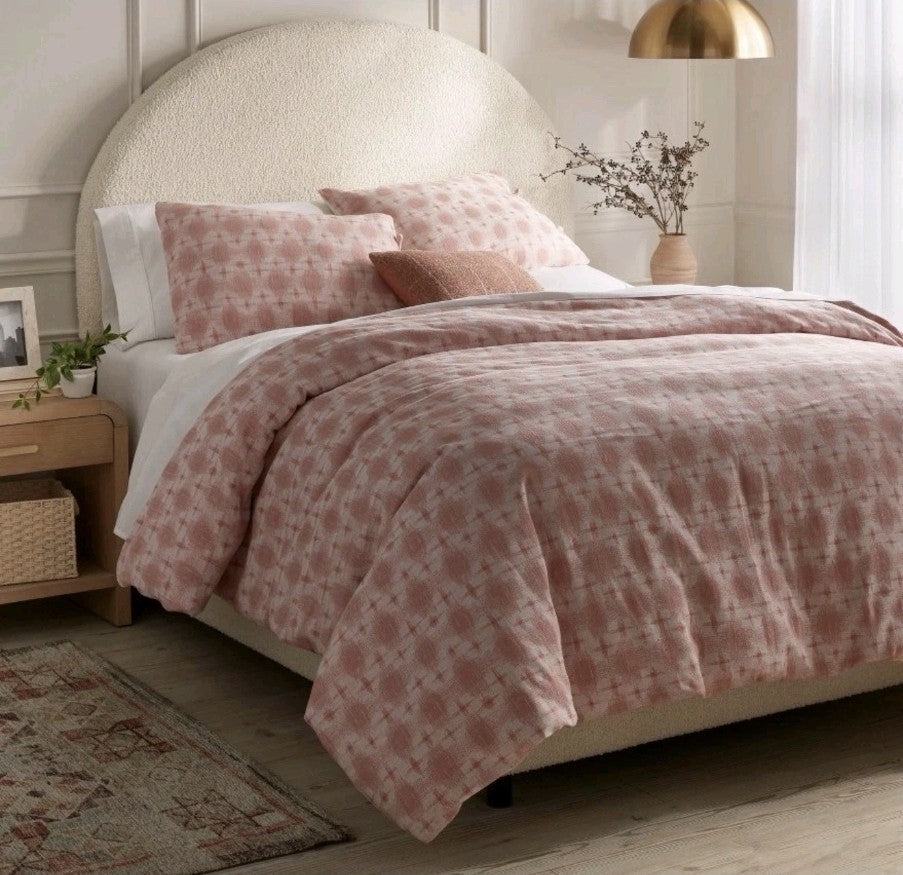 King Yarn Dye Ikat Duvet Cover and Sham Set Ivory/Mauve