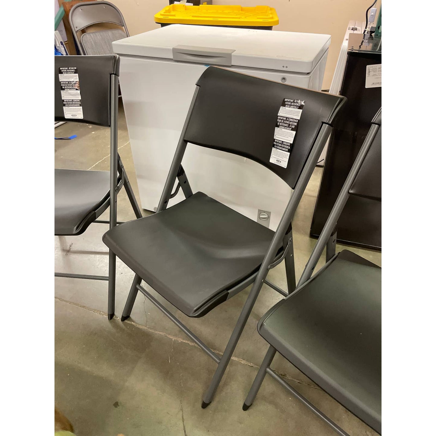 NEW - Lifetime Folding Chairs 4-pack - Retail $149