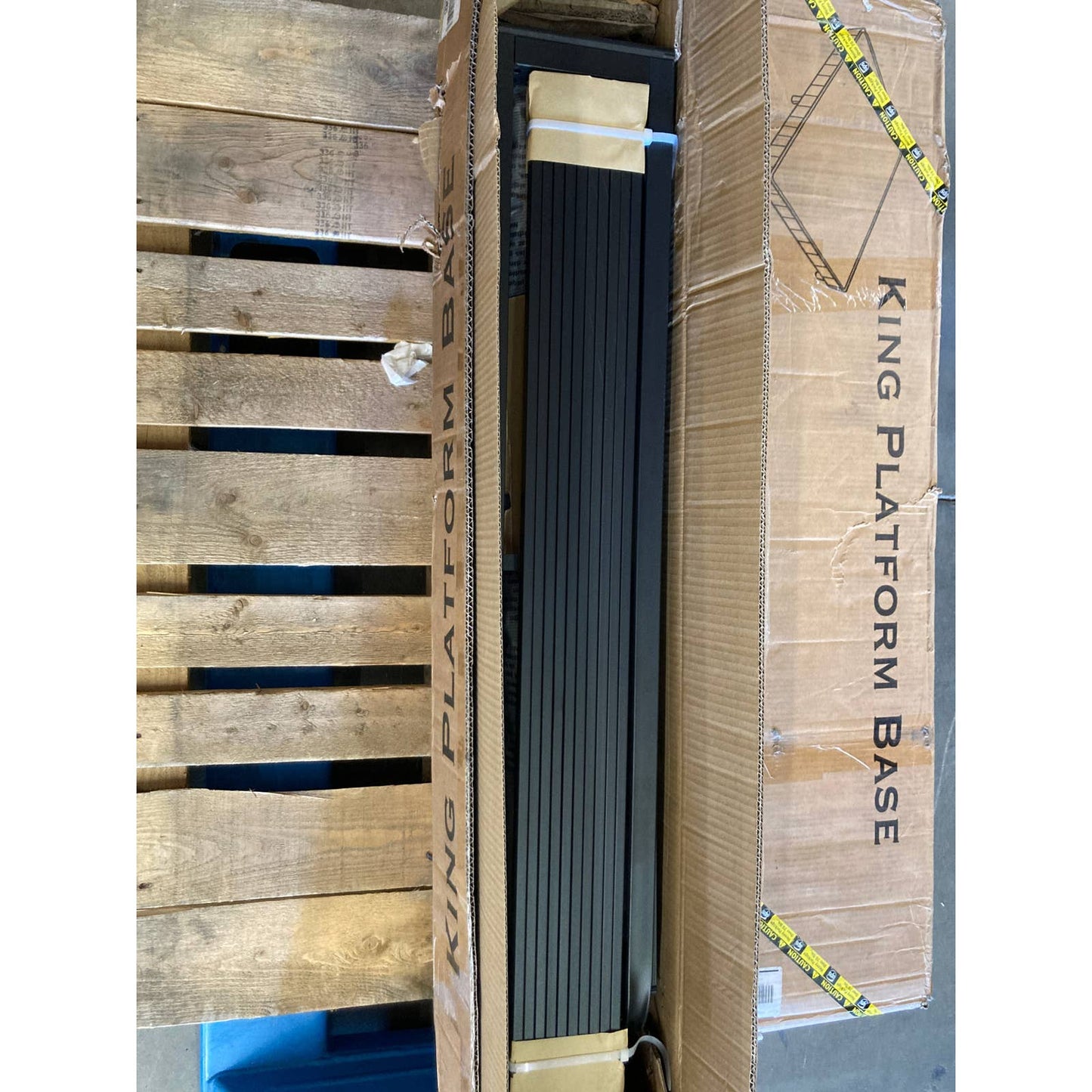 Costco - EnForce 7" KING Metal Box Spring with Headboard Bracket and Legs - Retail $249