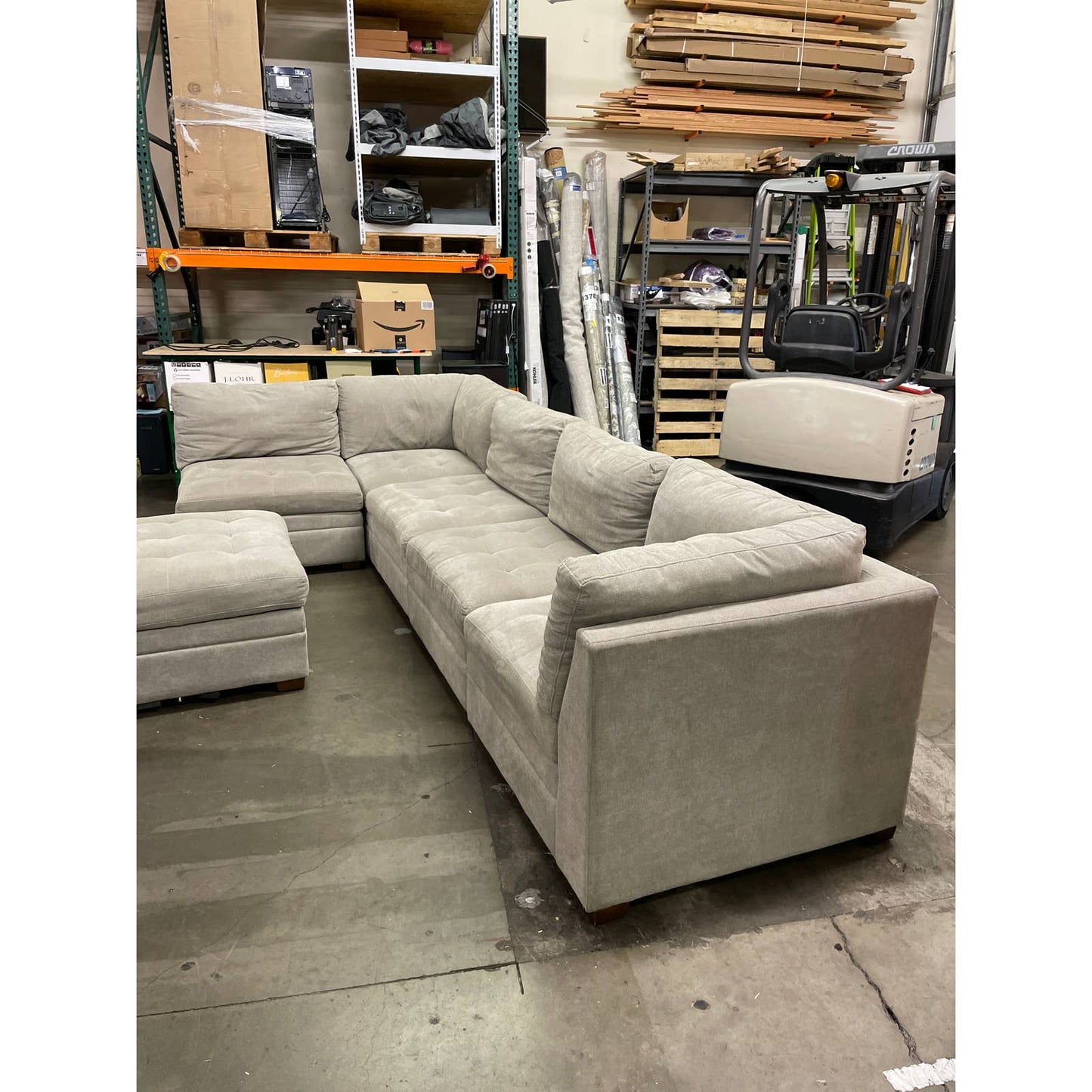 Costco - Thomasville Tisdale Fabric Sectional with Storage Ottoman - Retail $1699