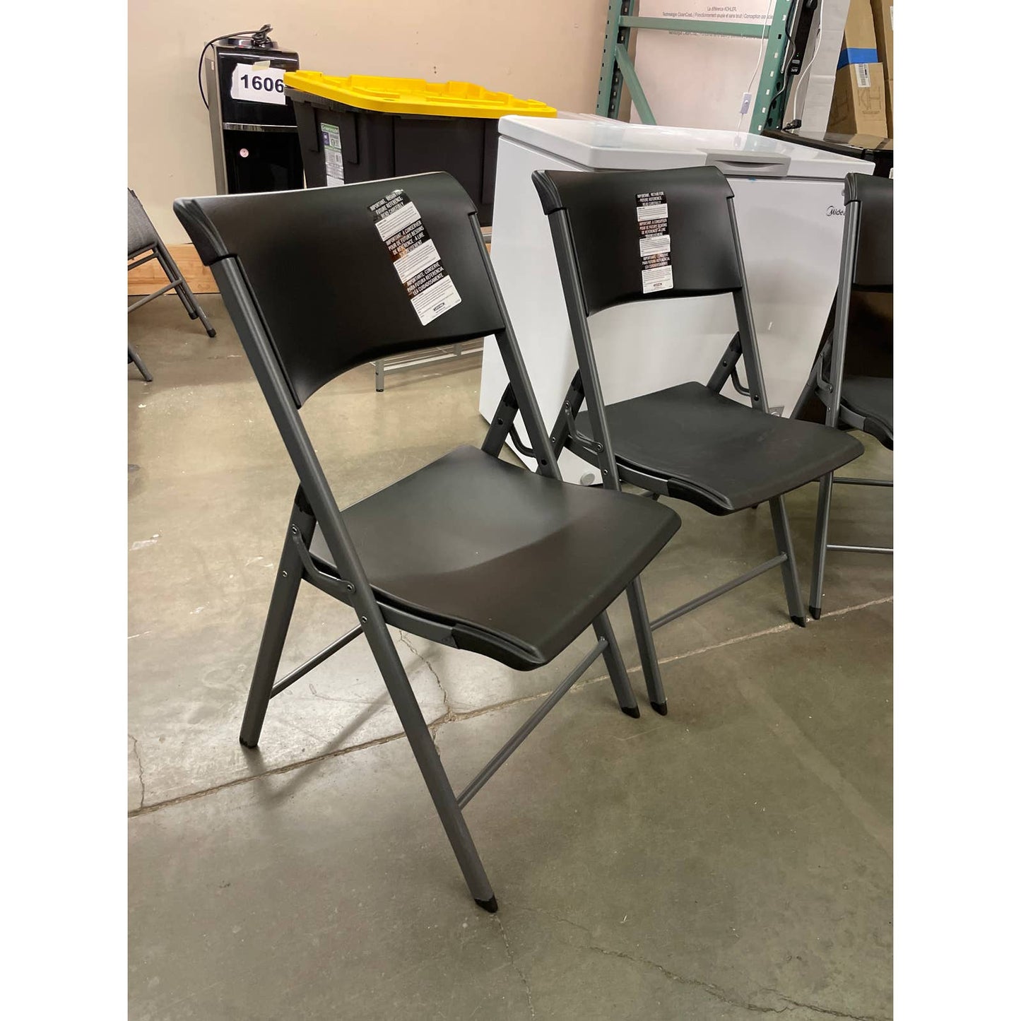 NEW - Lifetime Folding Chairs 4-pack - Retail $149