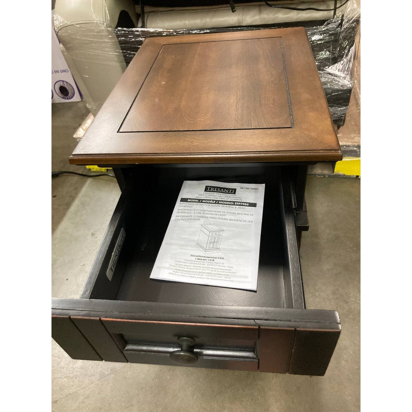 NEW - Costco - Tresanti Nathaniel Chairside Table with Power - Retail $139