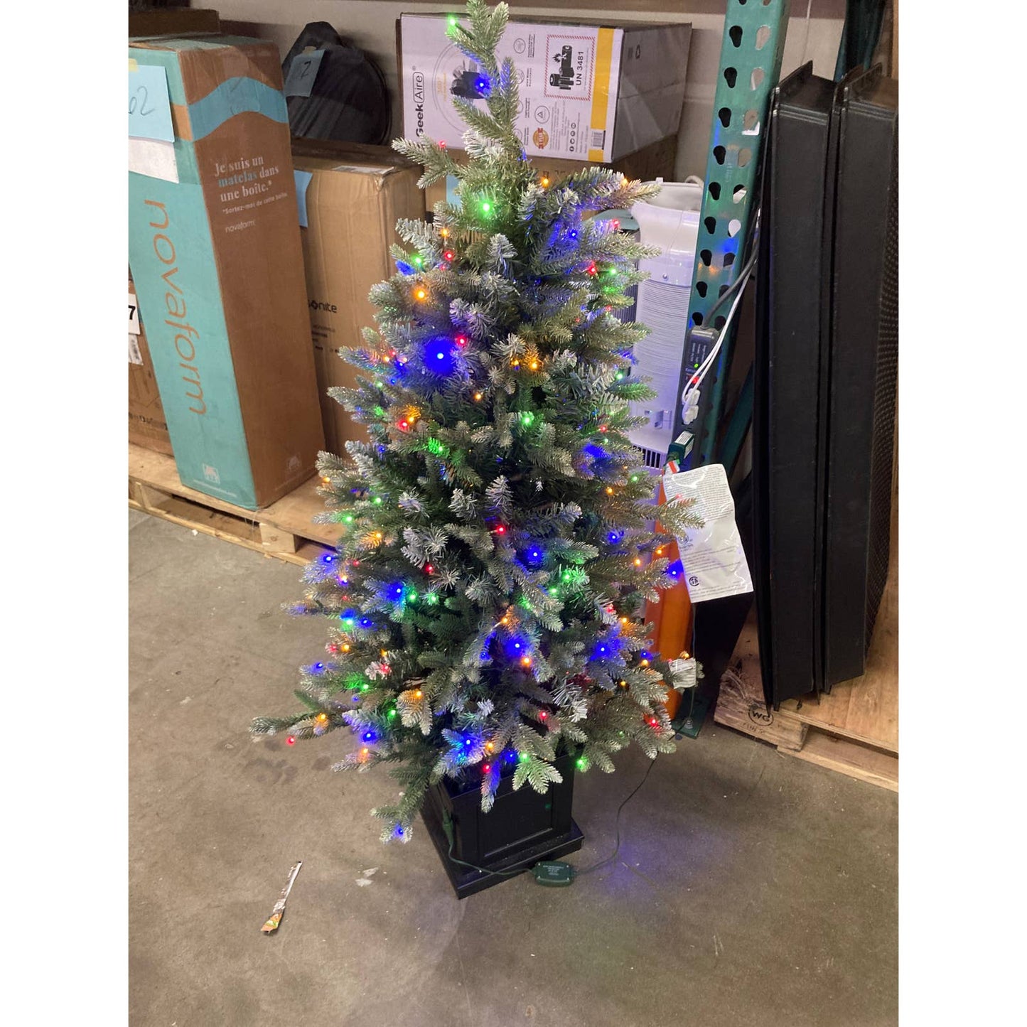 Costco - 4.5 ft Pre-Lit Potted Aspen Artificial Christmas Tree, Color-Changing Radiant Micro LED Lights - Retail $169