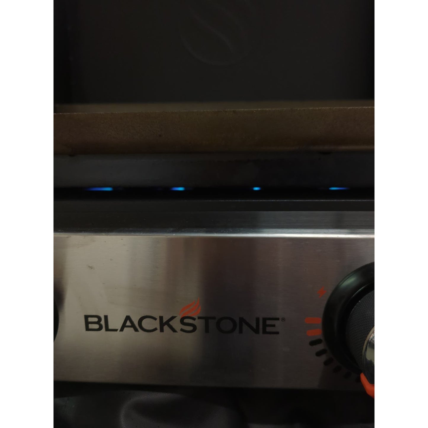 Blackstone Original 22in Griddle w/Hood and Carry Bag - Retail $199
