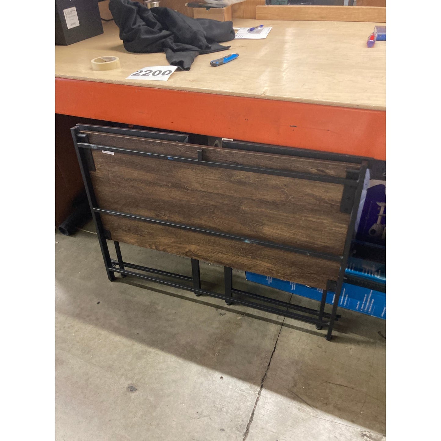 NEW - Costco - FlipShelf Portable and Folding Workstation - Retail $79