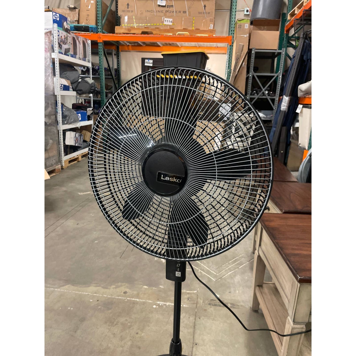 Costco - Lasko Elite Collection 18" Pedestal Fan - Retail $48