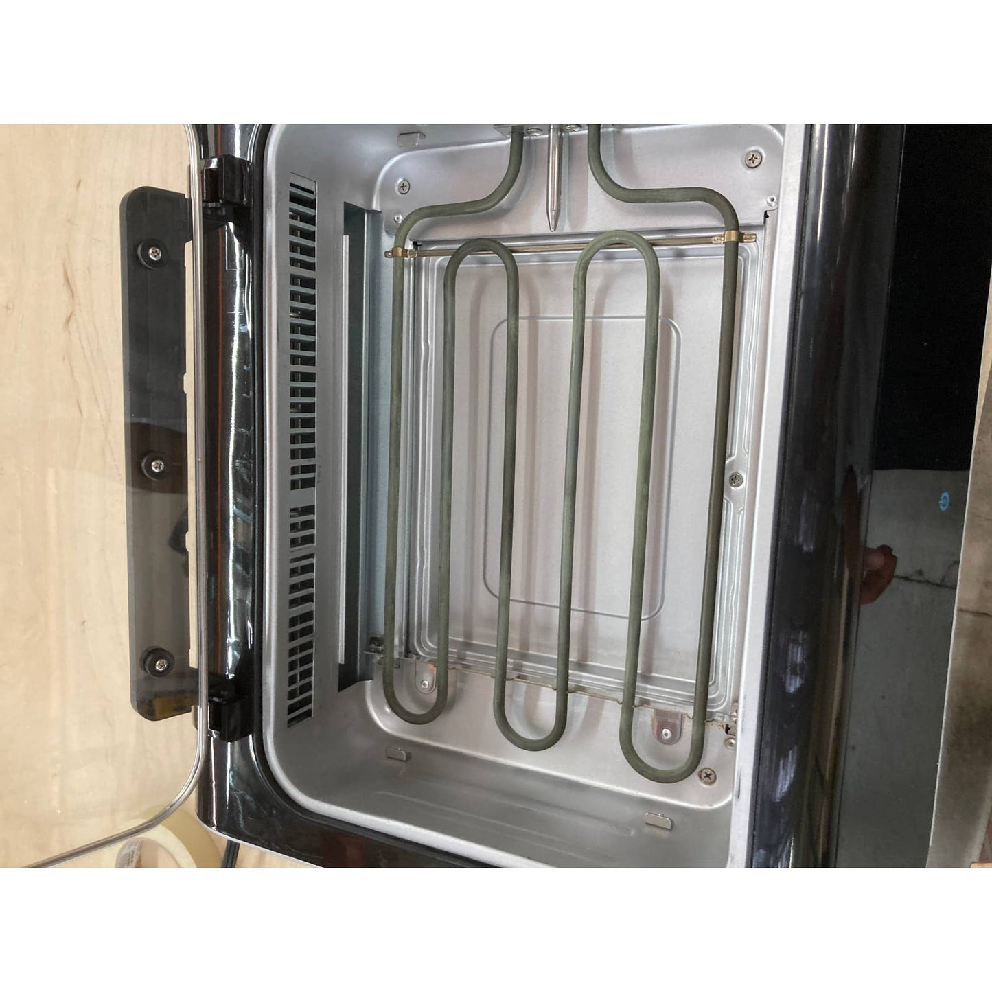 NEW - Costco - Gourmia FoodStation Smokeless Grill, Griddle, & Air Fryer with Integrated Temperature Probe - Retail $99