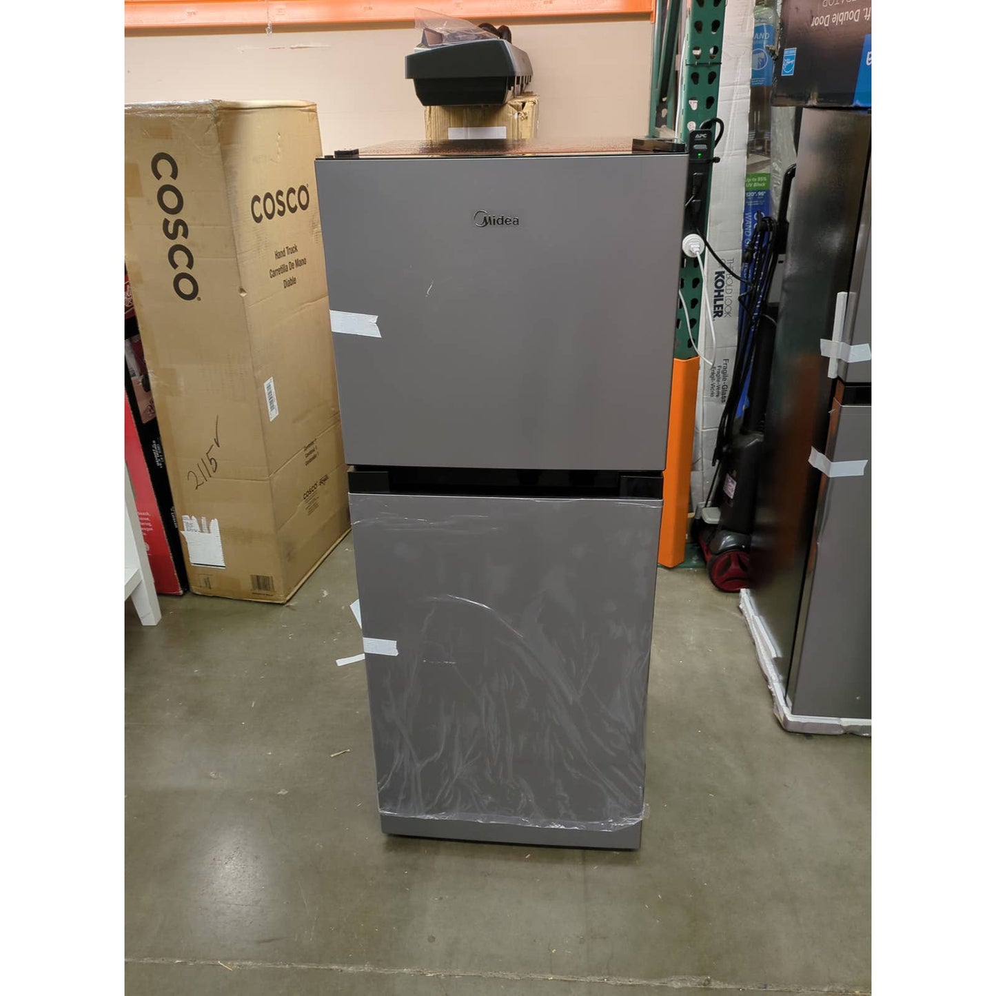 Costco - Midea Compact Refrigerator, 2-Door, 4.5 cu ft, Black and Silver - Retail $189