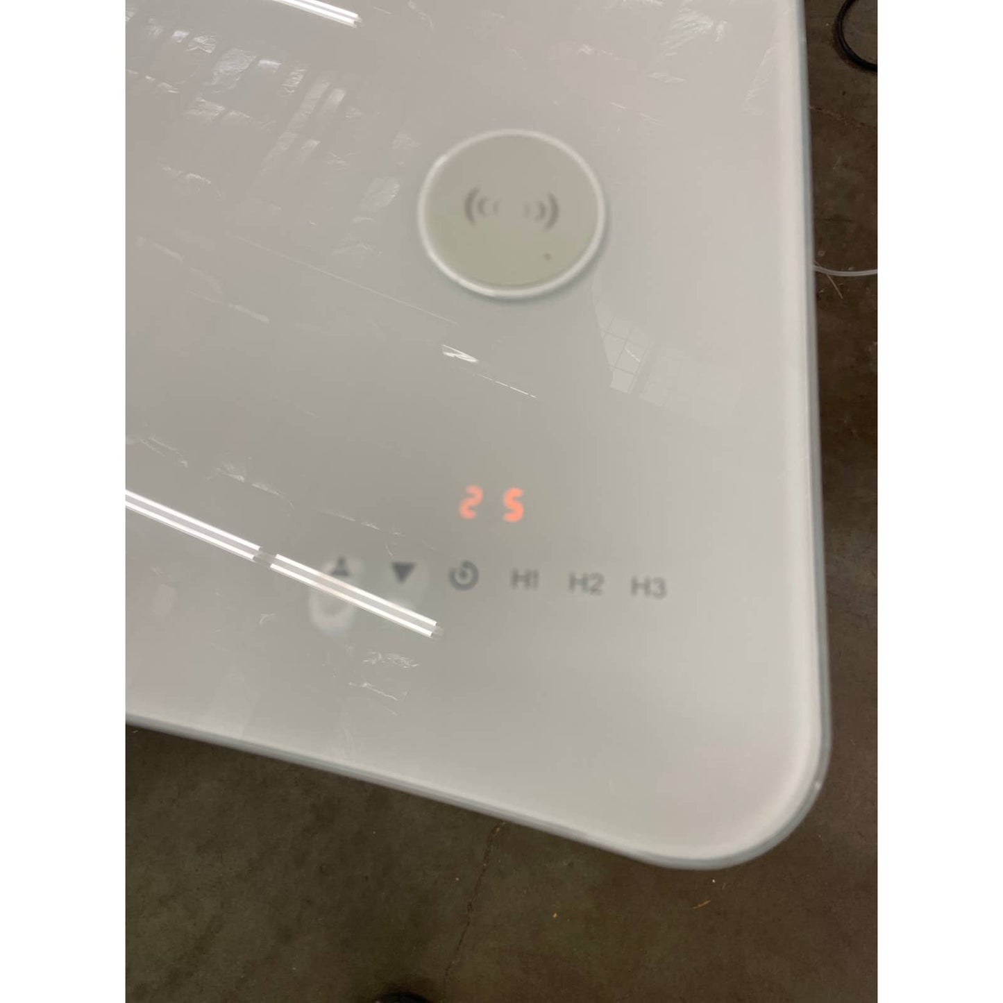 Costco - Tresanti 47" Curved Adjustable Height Desk - Retail $359