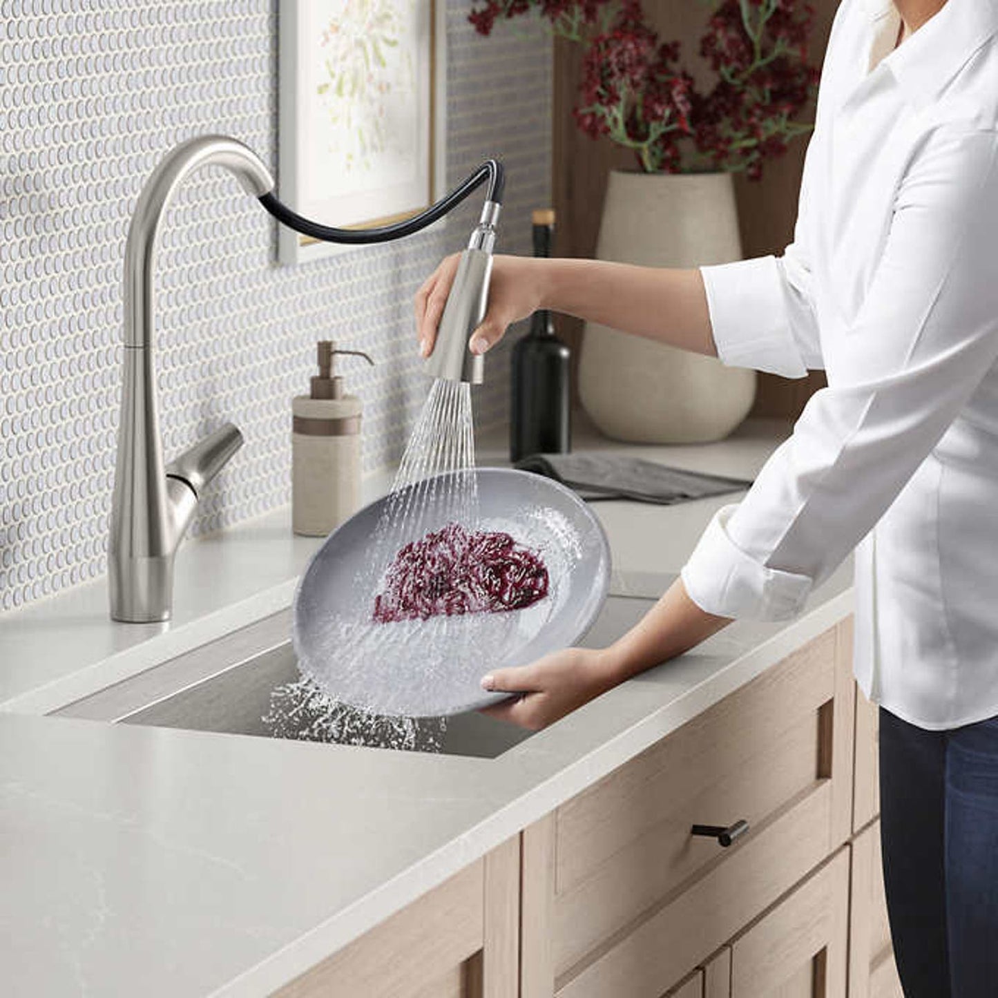 NEW - Kohler Lir Pulldown Kitchen Faucet - Retail $179