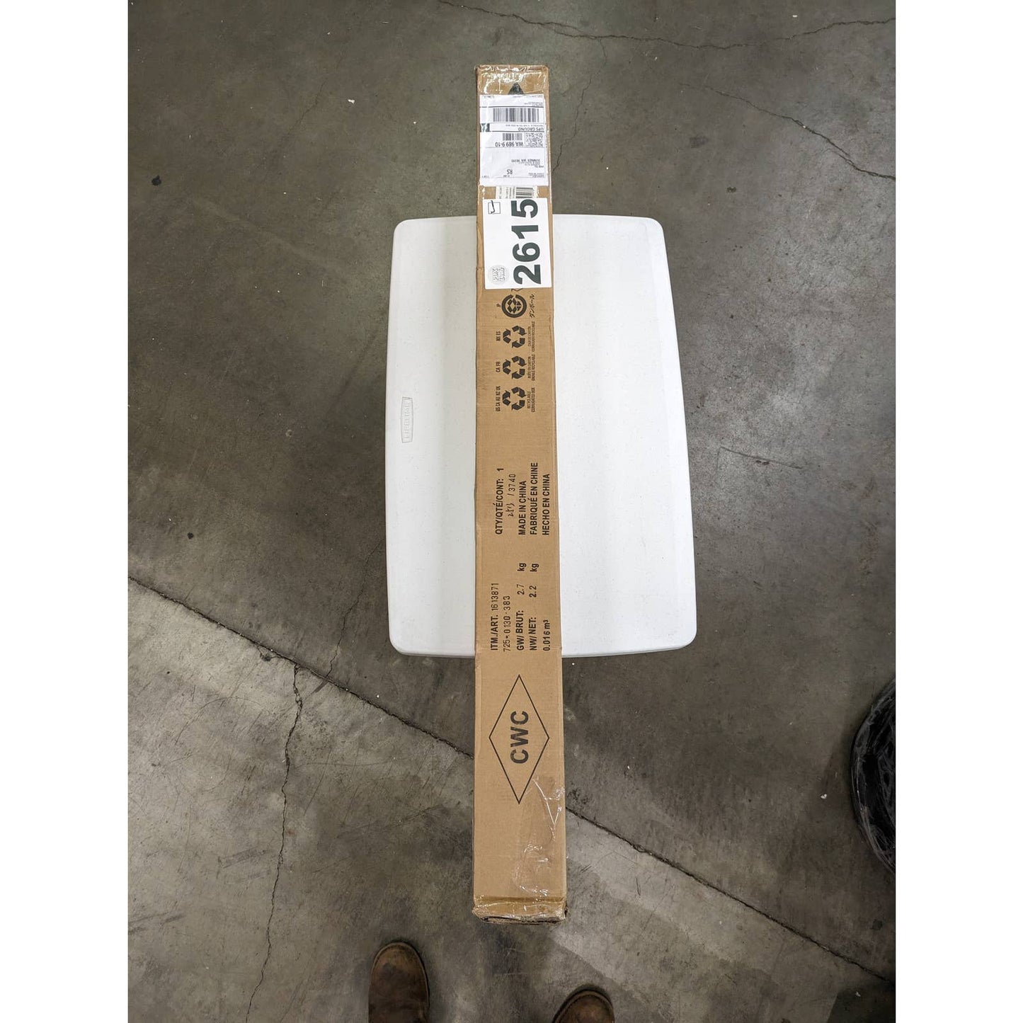 Like NEW - Tommy Bahama 8 ft Beach Umbrella - Retail $49