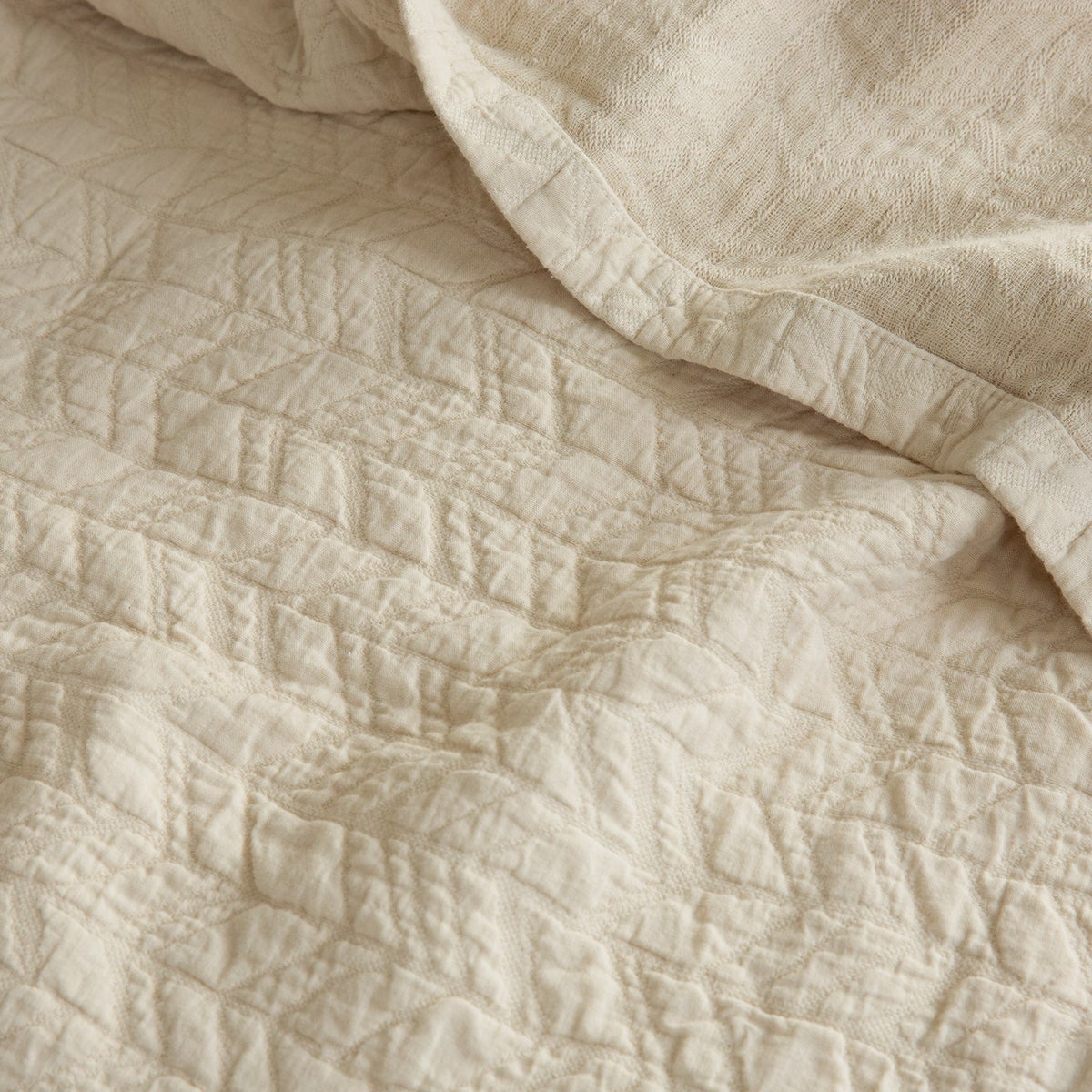 Avocado Herringbone 3-piece Organic Cotton Coverlet Set